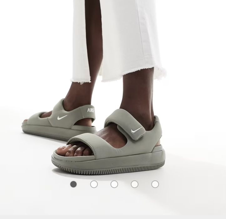 Дамски сандали Nike Calm,