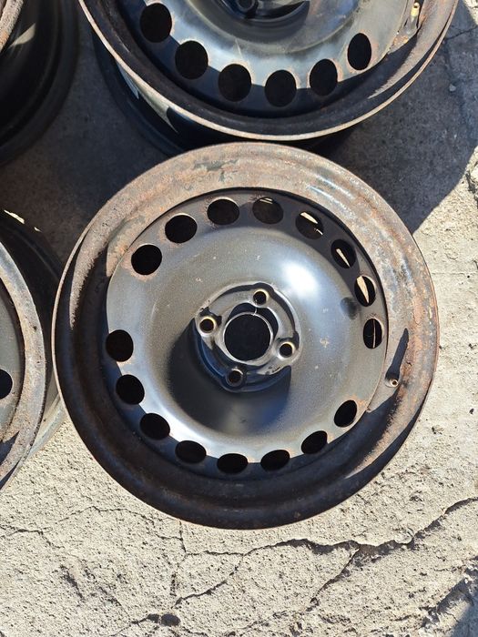 Опел-15цола-4/100-1бр.-35лв.-с тасове оригинални