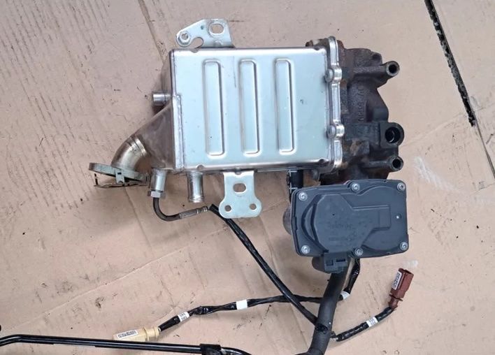 Racitor EGR 1.6 tdi Skoda Octavia 2.0 tdi vw Crafter cod: 04L131512BN