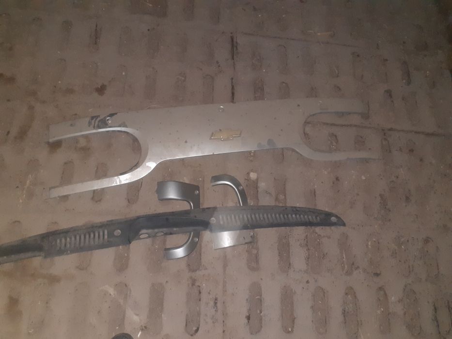 Damas oldi morda banfer qoshlar zor hammasi ideal chiroyli narxda