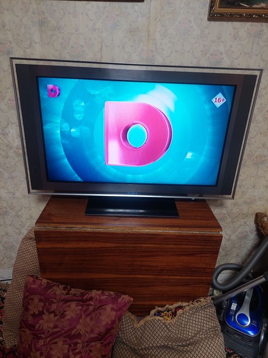 Телевизор Sony легенда