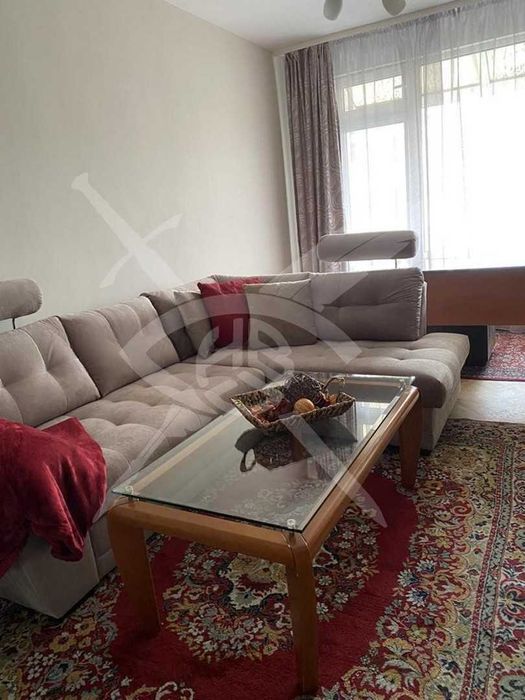 Дава се под наем Тристаен апартамент в София, Иван Вазов - 115 кв.м за 1000 € - Снимка #2