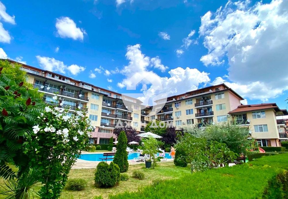 Продава се Двустаен апартамент в Ахелой - 65 кв.м за 1047 €/кв.м - Снимка #12