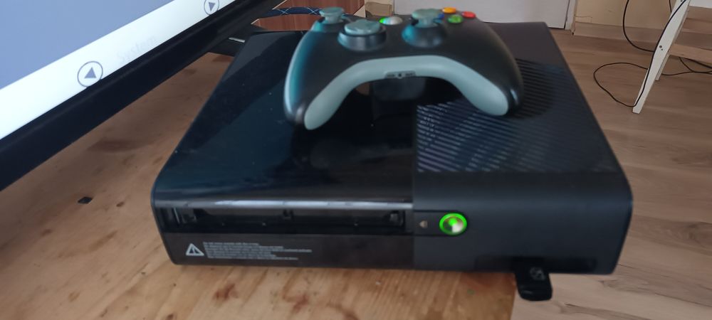 Xbox360 slim modat badavatar