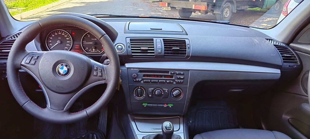 Vând BMW seria 1 diesel /mașină personală!