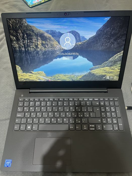 Срочно продается Ноутбук Lenovo