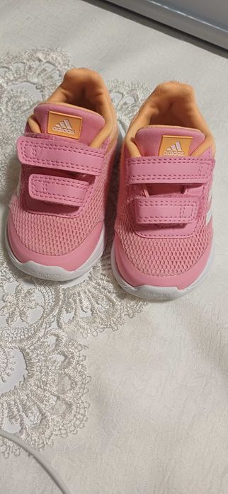 Adidasi fetița nr.19