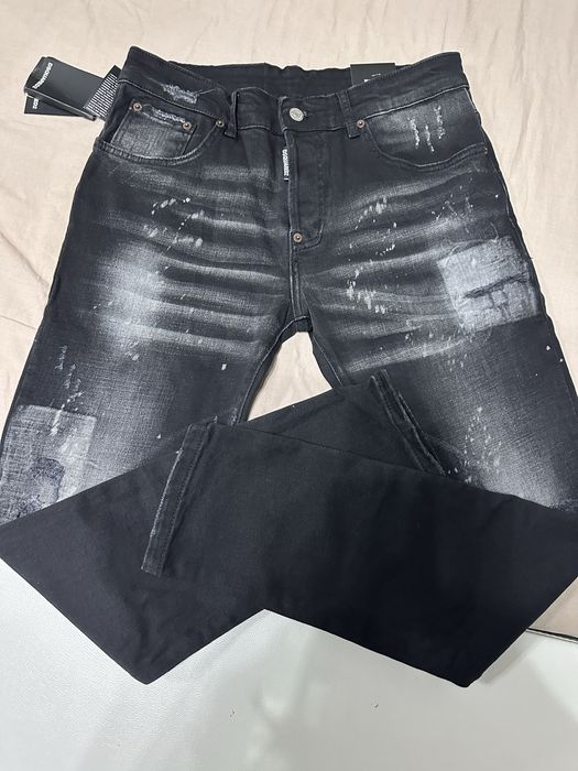 Blugi Dsquared2 model nou