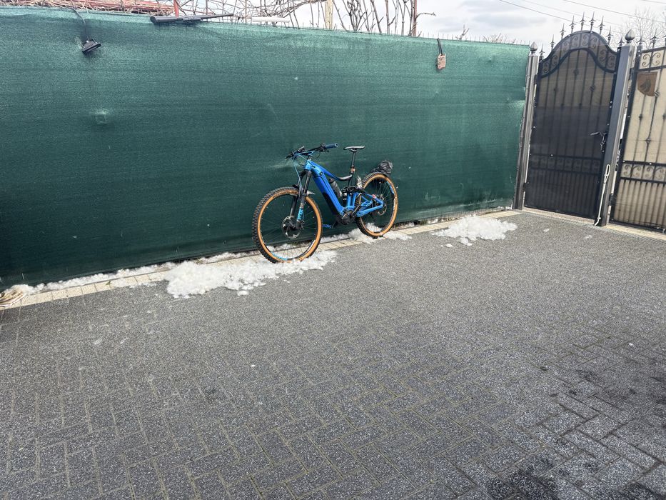 Giant- electrica- automomie 60/70km