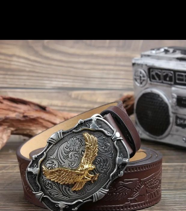 Продавам нов колани от PU кожа