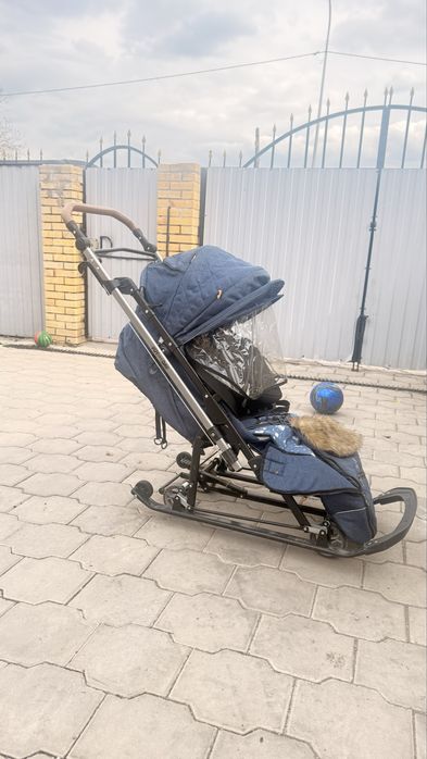 Продам санки коляска