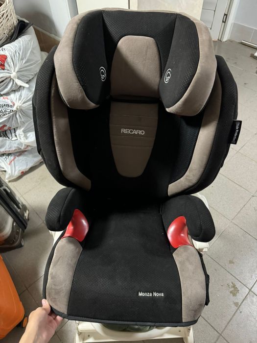 Детское кресло recaro