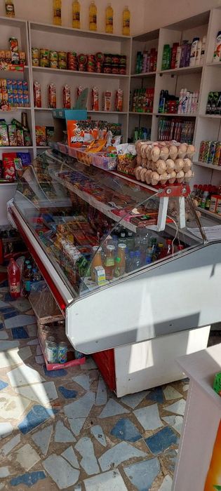 Витрина холодильник