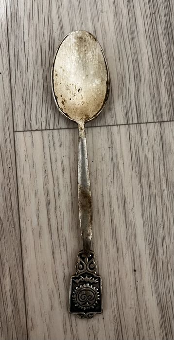Серебряная ложка