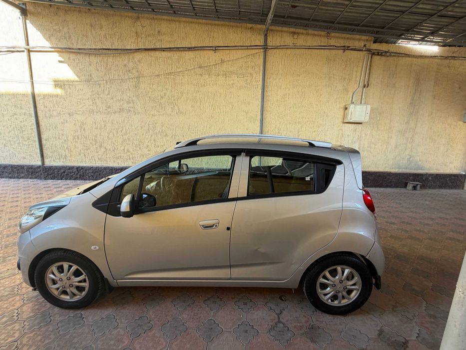 Chevrolet Spark АT, 2020 год