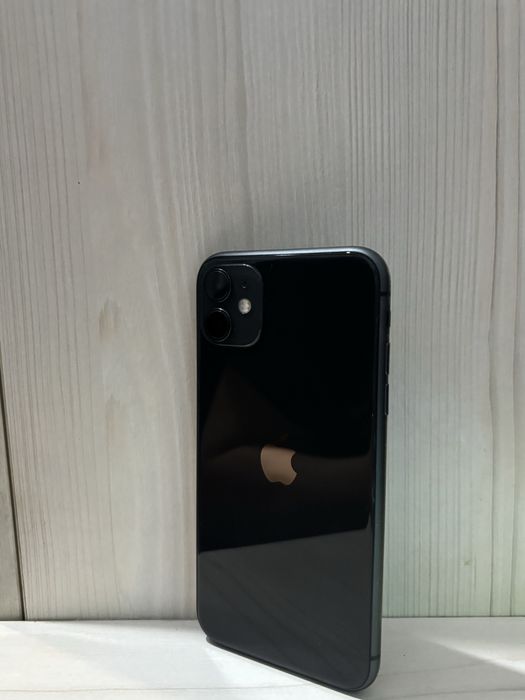 Продам iPhone 11