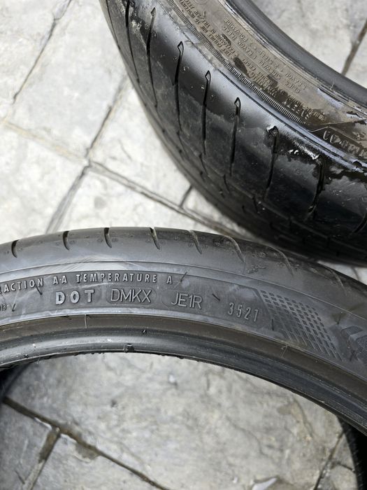 Două anvelope vara 305/30/21 ambele la 400 lei