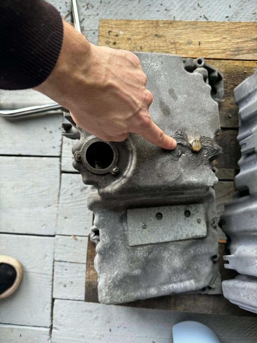 Baie ulei BMW e90 2006 motor m47 2.0 diesel