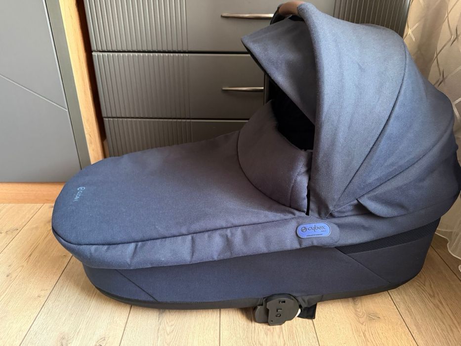 Люлька для коляски