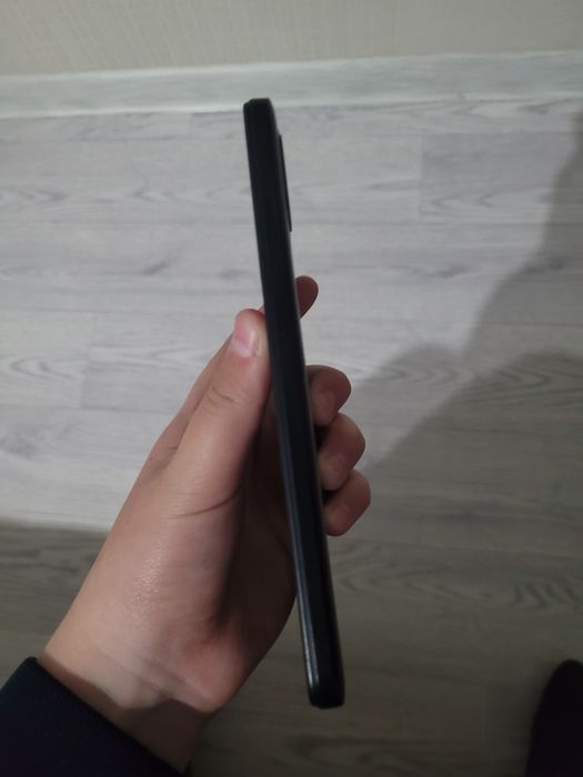 Продаю телефон Redmi A2+