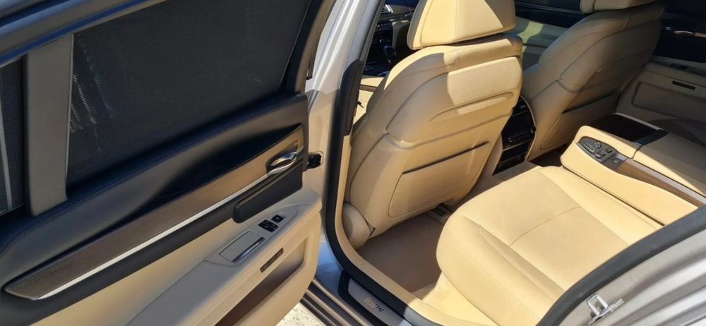 Bmw seria 7 xdrive 2014 5 butoane