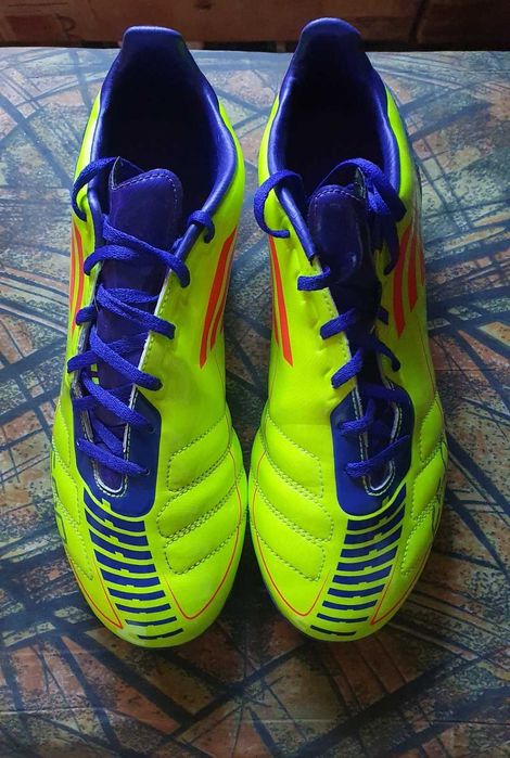 Професионални футболни бутонки adidas F50 Yellow Performance