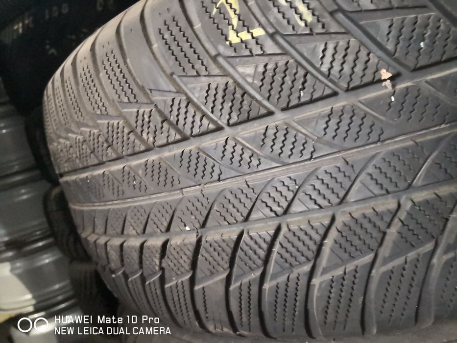 245 50 19 цола гуми Bridgestone RFT