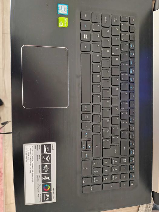 Лаптоп Acer Aspire 5