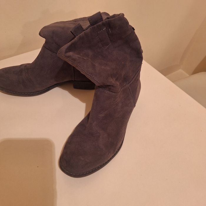 Cizme piele gri frumoase comode