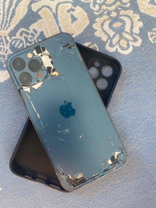 Айфон 12 про , iPhone 12 Pro