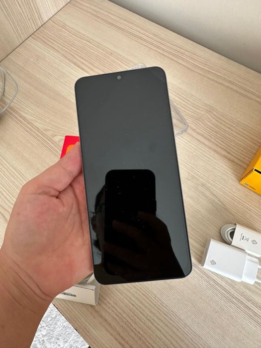 Продам 2 телефона Redmi A5, Realmi Note 60