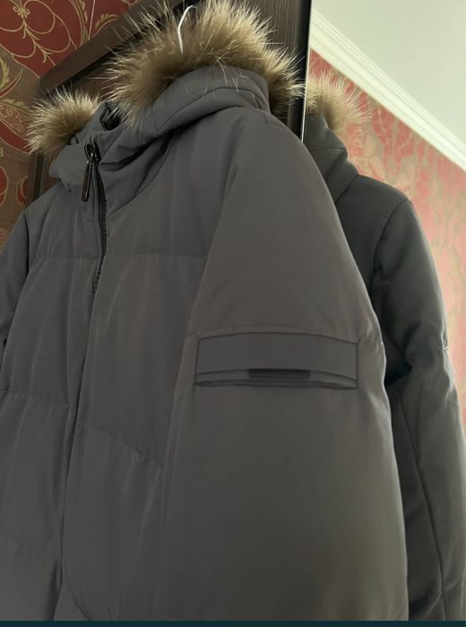 Продам стильный женский пуховик