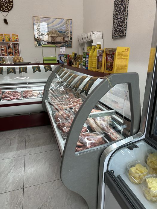 Витринный холодильник