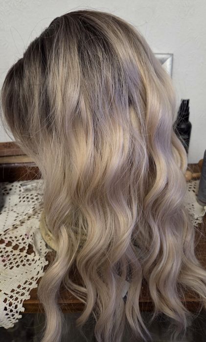 Продавам нова перука синтетичен косъм