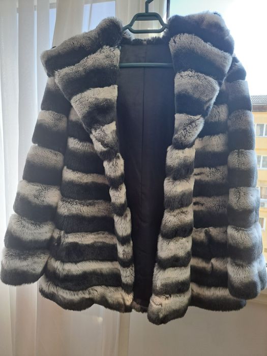 Haină  blană cu glugă