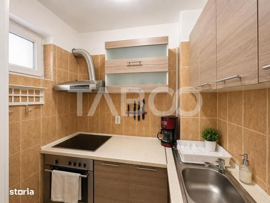 Apartament  3 camere de vanzare semidecomandat  etaj intermediar Sibiu