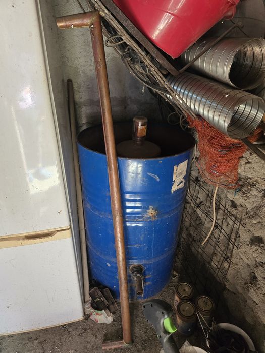 Cazan de cupru gros, aproape nou, folosit de 3 ori