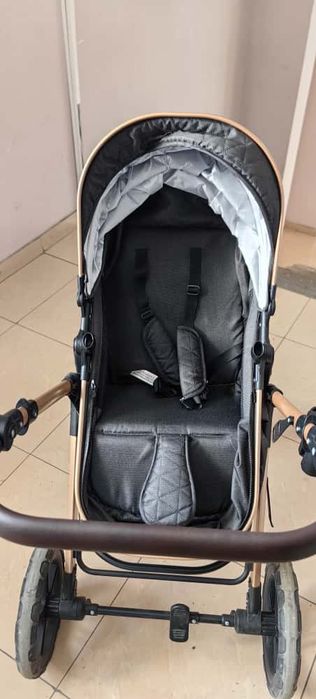 Продам коляску в хорошем состоянии