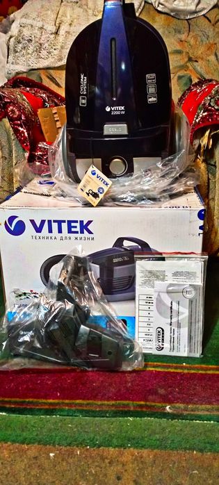 Пылесос Vitek Новый