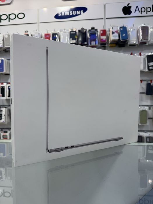 MacBook Air M5 24Gb 1TB 13 inch Sigilat/ Future Gsm Mobile