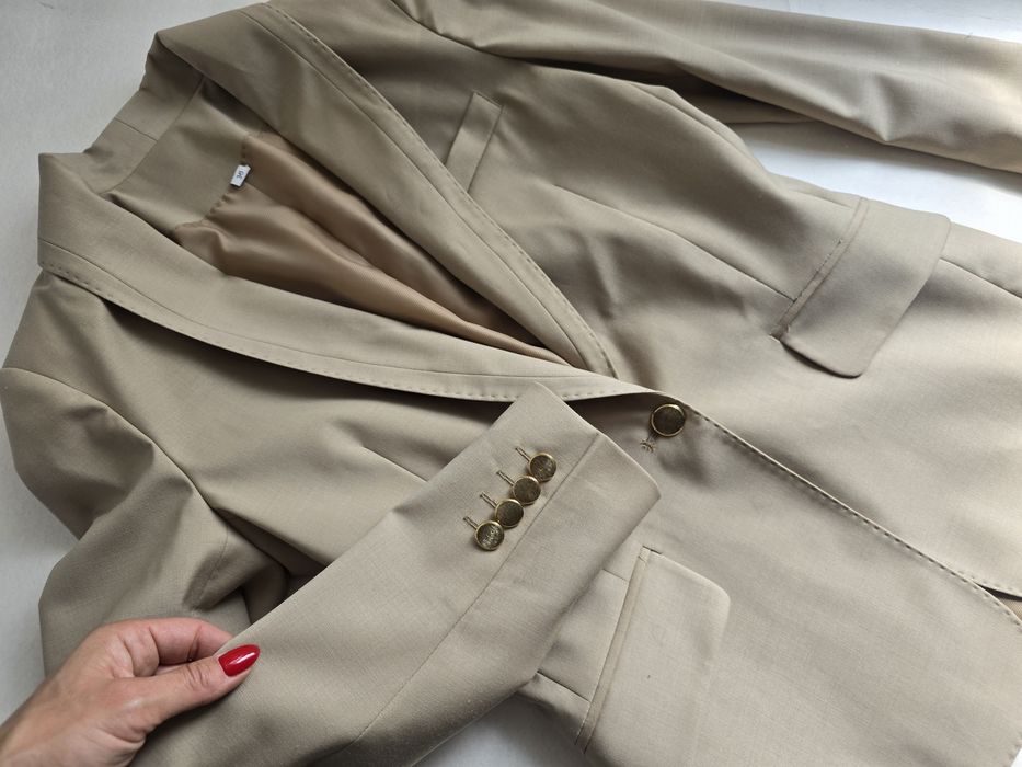 Луксозно дамско сако