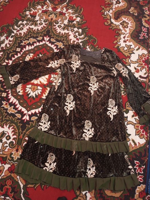 Koʻylak ishton sotiladi