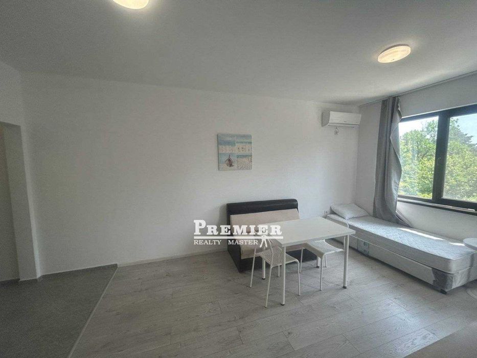 Продава се Двустаен апартамент в Поморие - 55 кв.м за 1346 €/кв.м - Снимка #3