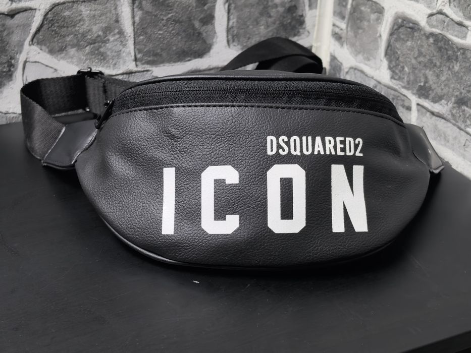 Dsquared чанта тип банан