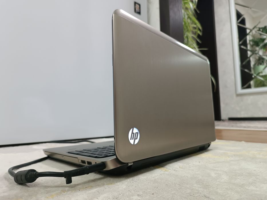 Ноутбук HP Core i5.