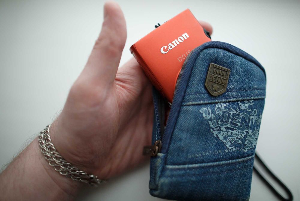 Продам цифровую камеру "мыльницу" Canon IXUS 125 HS (хор. сост.)