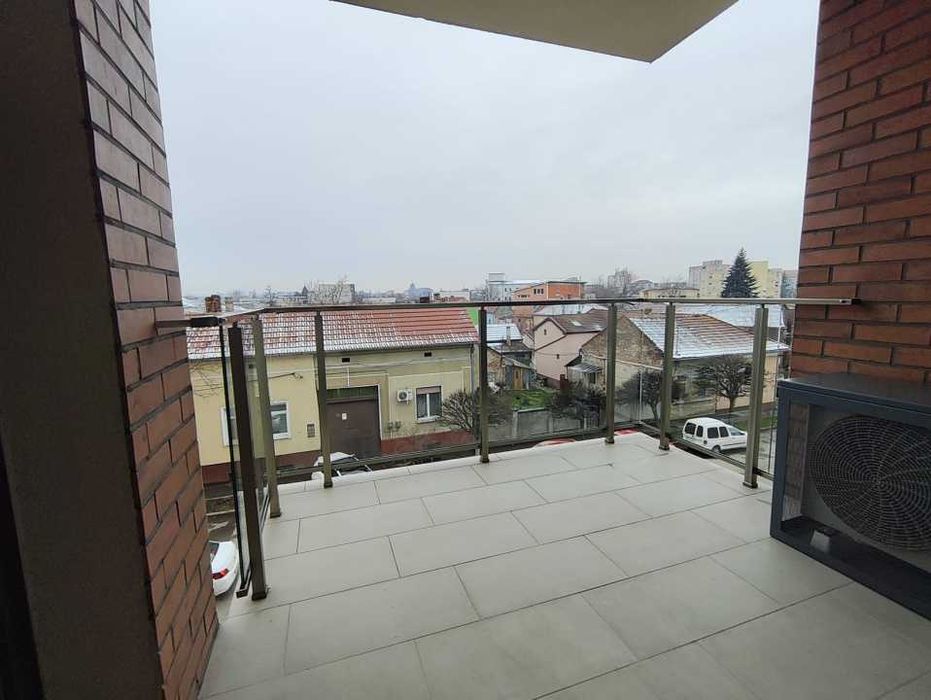 Apartament modern de inchiriat, Scala, parcare