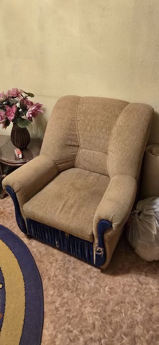 Диван двухспальный +кресло