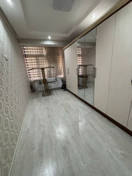 Срочно ! 3 ком квартира