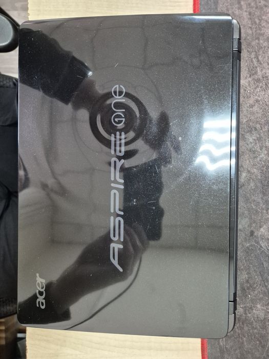 Нетбук Acer Aspire One